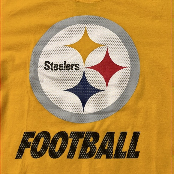🎉HP 1/26🎉 Size Small NFL Nike Training Steelers Yellow Logo Football T-Shirt - Picture 2 of 4